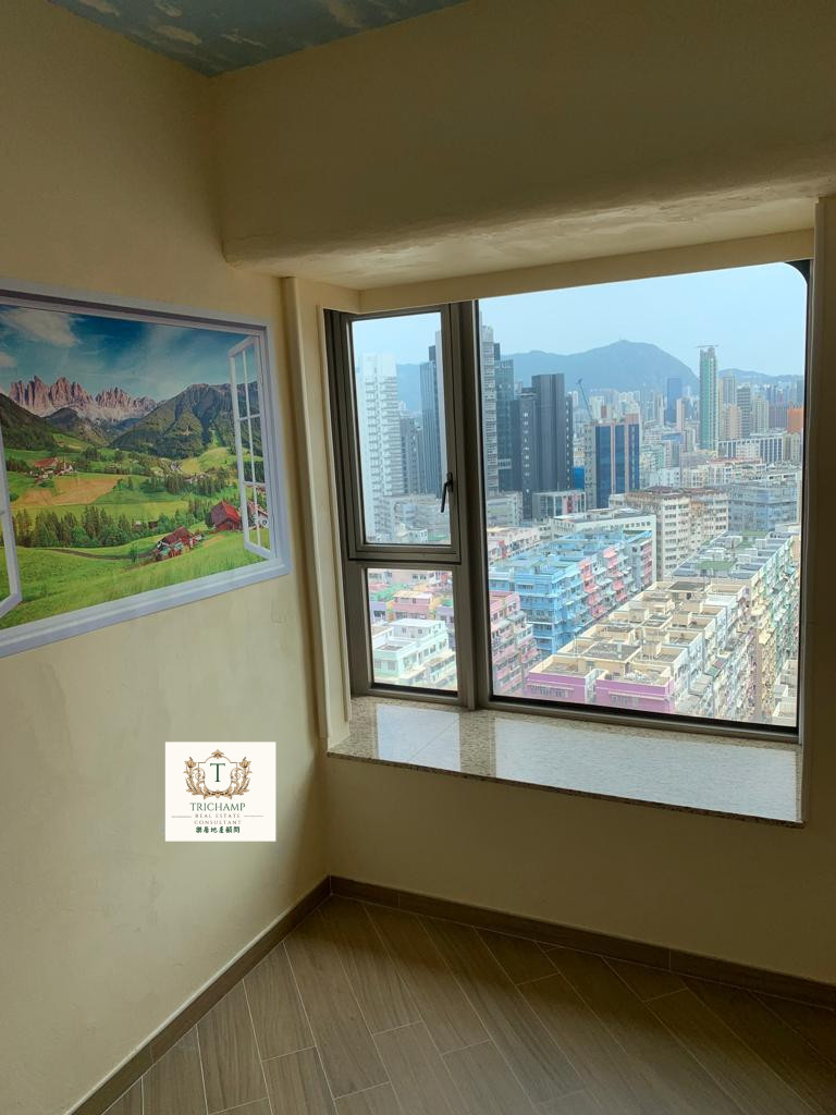 君滙港